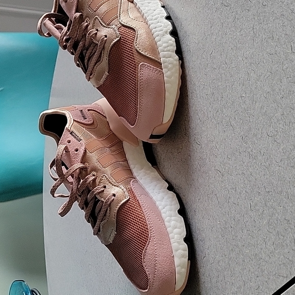 ADIDAS NIGHT JOGGER - Picture 7 of 14